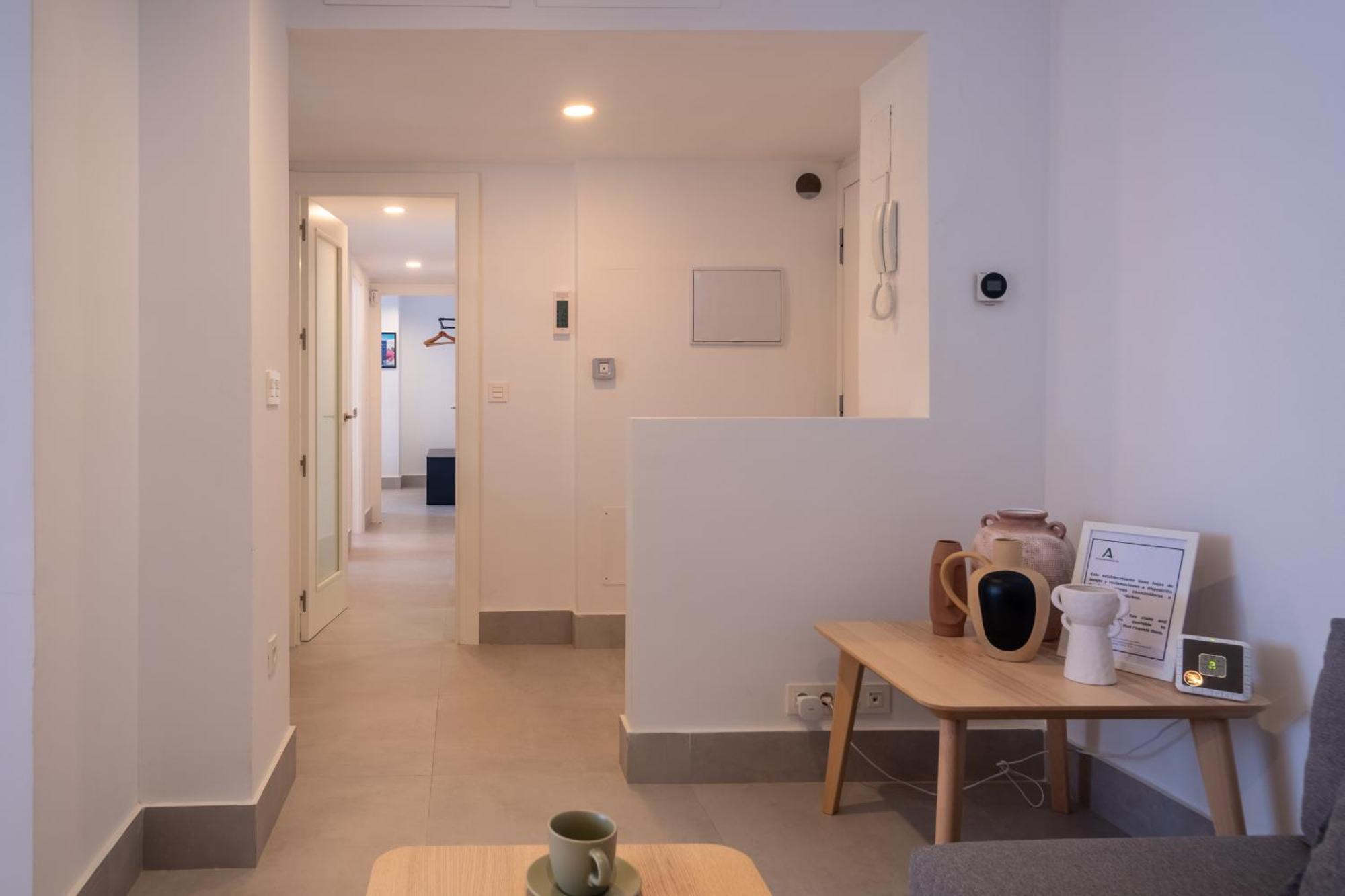 Bright With Views 3 Bedrooms 2 Bathrooms Lejlighed Málaga